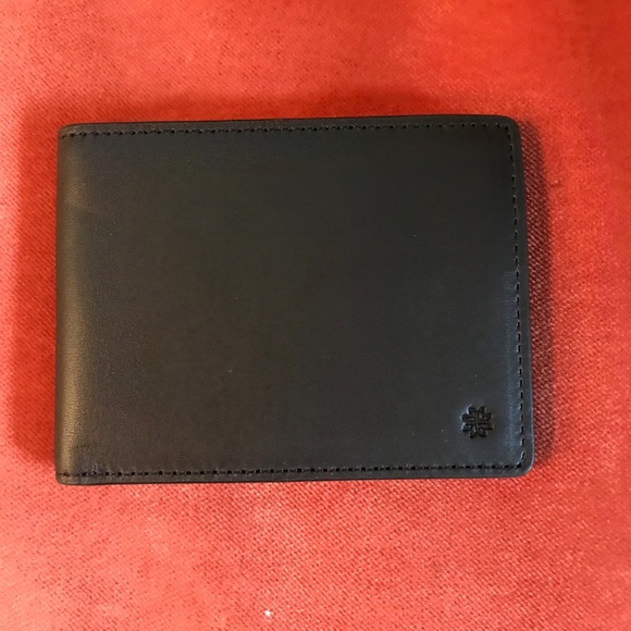 HOOK & ALBERT Black Leather Bifold Wallet NWT